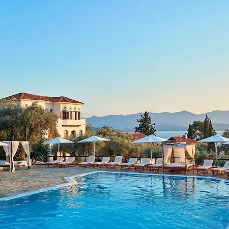 Leda Village Resort 4*