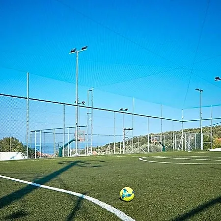 Leda Village Üdülőközpont 4*