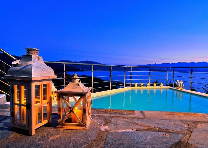 אתר נופש Leda Village 4*