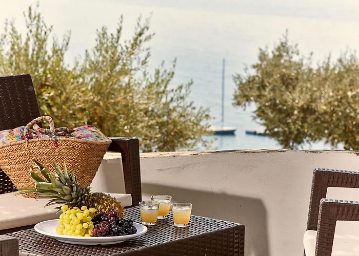 Leda Village צ'ורטו