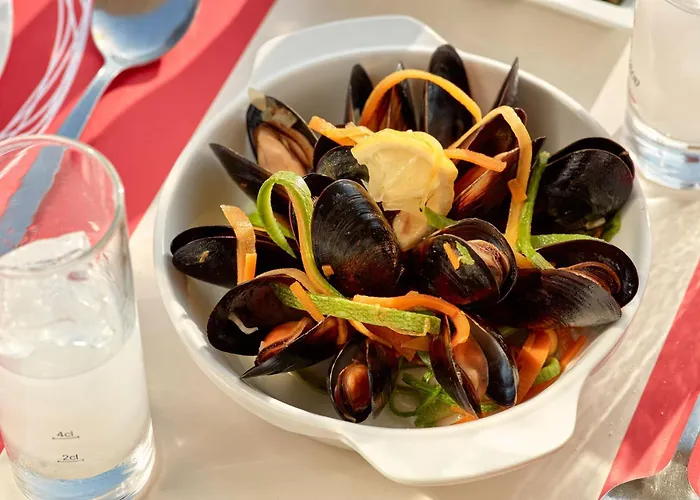 אתר נופש Leda Village 4*