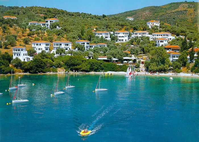 Leda Village צ'ורטו